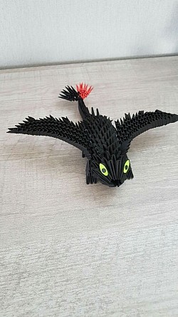 Dragon noir - REF : 0056 - Prix : 15,00€ - Longueur + ou - 25cm - Envergure + ou - 25cm.