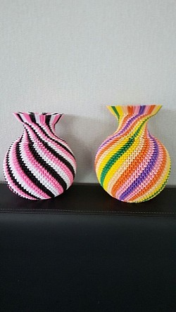 Vase spirale - REF : 0132 - Prix : 25,00€ -  Hauteur  + ou- 22cm -