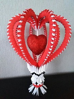 Coeur des amoureux rouge - REF : 0091 - Prix : 20,00€ - Hauteur + ou - 25cm.