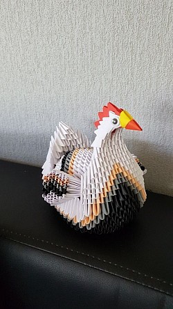 Voici Huguette, notre magnifique petite poulette - REF : 0178 - Prix : 15,00€ - Hauteur + ou - 18cm