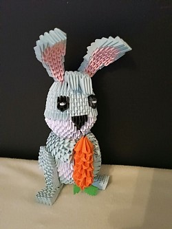 Grand lapin avec sa carotten - REF : 0189 - Prix : 25,00€ - Hauteur + ou - 25cm